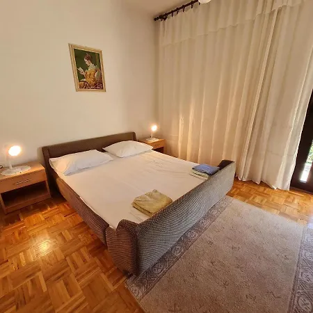 Andrea كلينوفيتسا